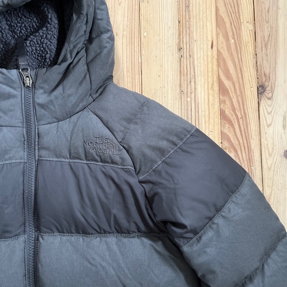 North Face 550 Down fill Puffer winter Jacket Hooded Kids Boys Medium 10 12 Grey - Picture 2 of 10